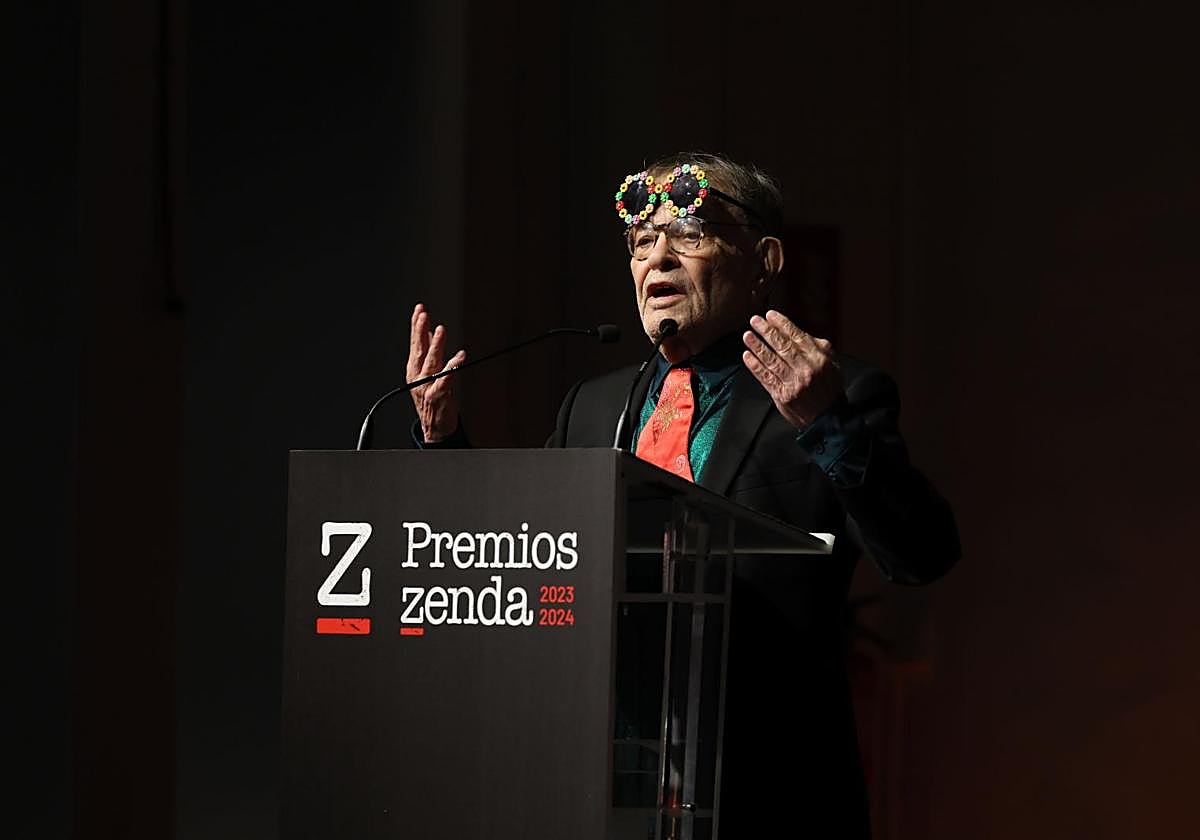 El dramaturgo y poeta Fernando Arrabal durante la entrega de los Premios Zenda.