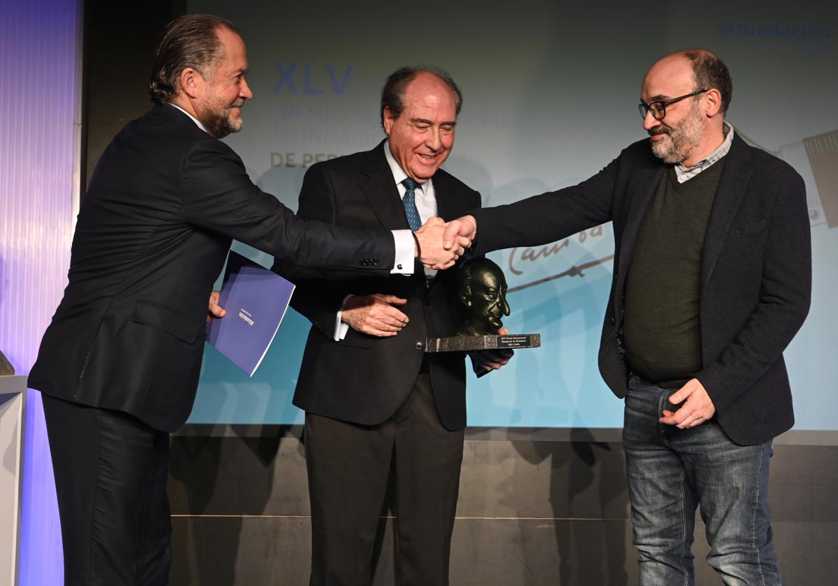 Alberto Olmos Serrano gana la XLV edición del Premio Internacional Afundación de Periodismo Julio Camba