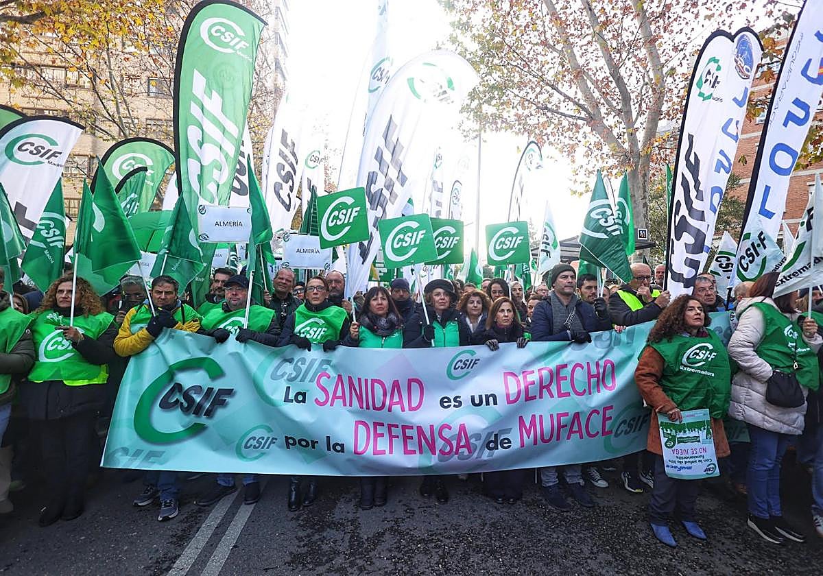 Manifestación de funcionarios el pasado diciembre por el mantenimiento de Muface.