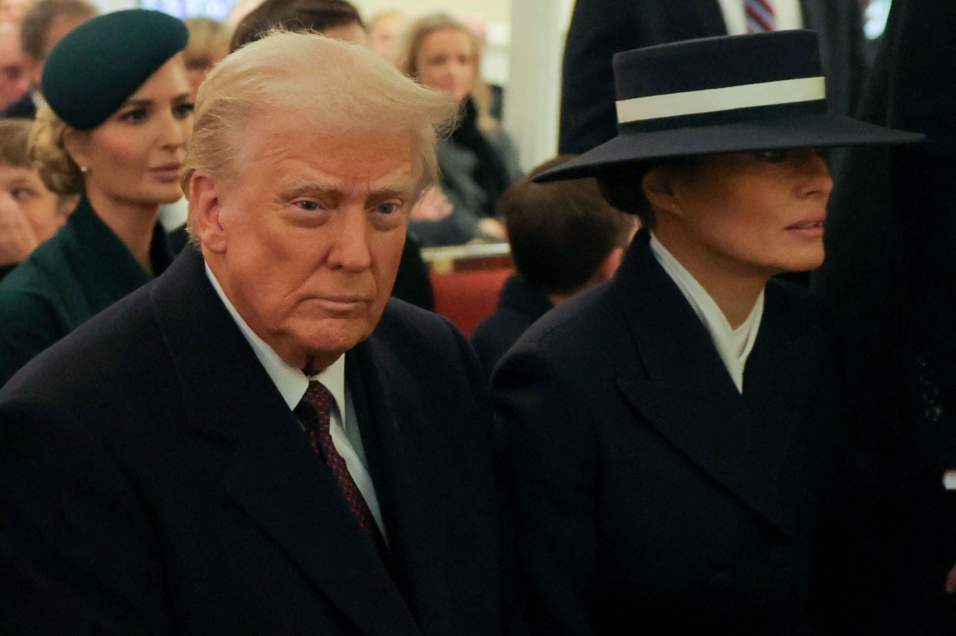 El matrimonio Trump antes del comienzo de la misa.