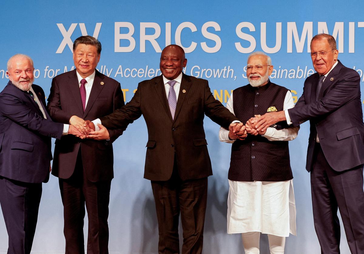 Foto de familia con los mandatarios que acudieron a la reunión del BRICS en 2023.