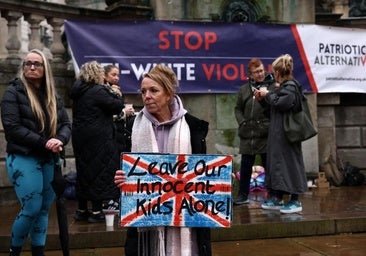 La Justicia británica condena a 52 años de cárcel al joven que asesinó a tres niñas en Southport