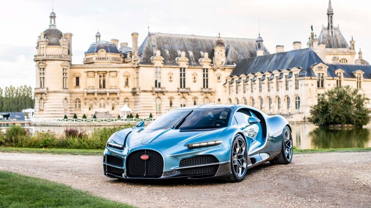 Un W 16 y tres motores eléctricos suman 1800 CV en el Bugatti Tourbillón