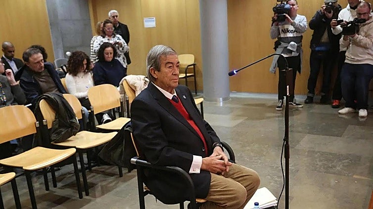 Francisco Álvarez-Cascos, absuelto del delito de apropiación indebida