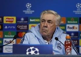 Carlo Ancelotti, en conferencia de prensa en el Etihad Stadium.