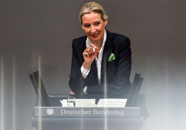 La candidata ultraderechista Alice Weidel interviene este martes en el Bundestag.