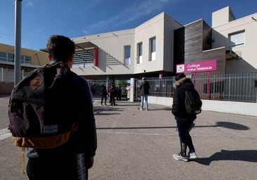 La Asamblea Nacional francesa aprueba una ley que endurece la justicia sobre los menores