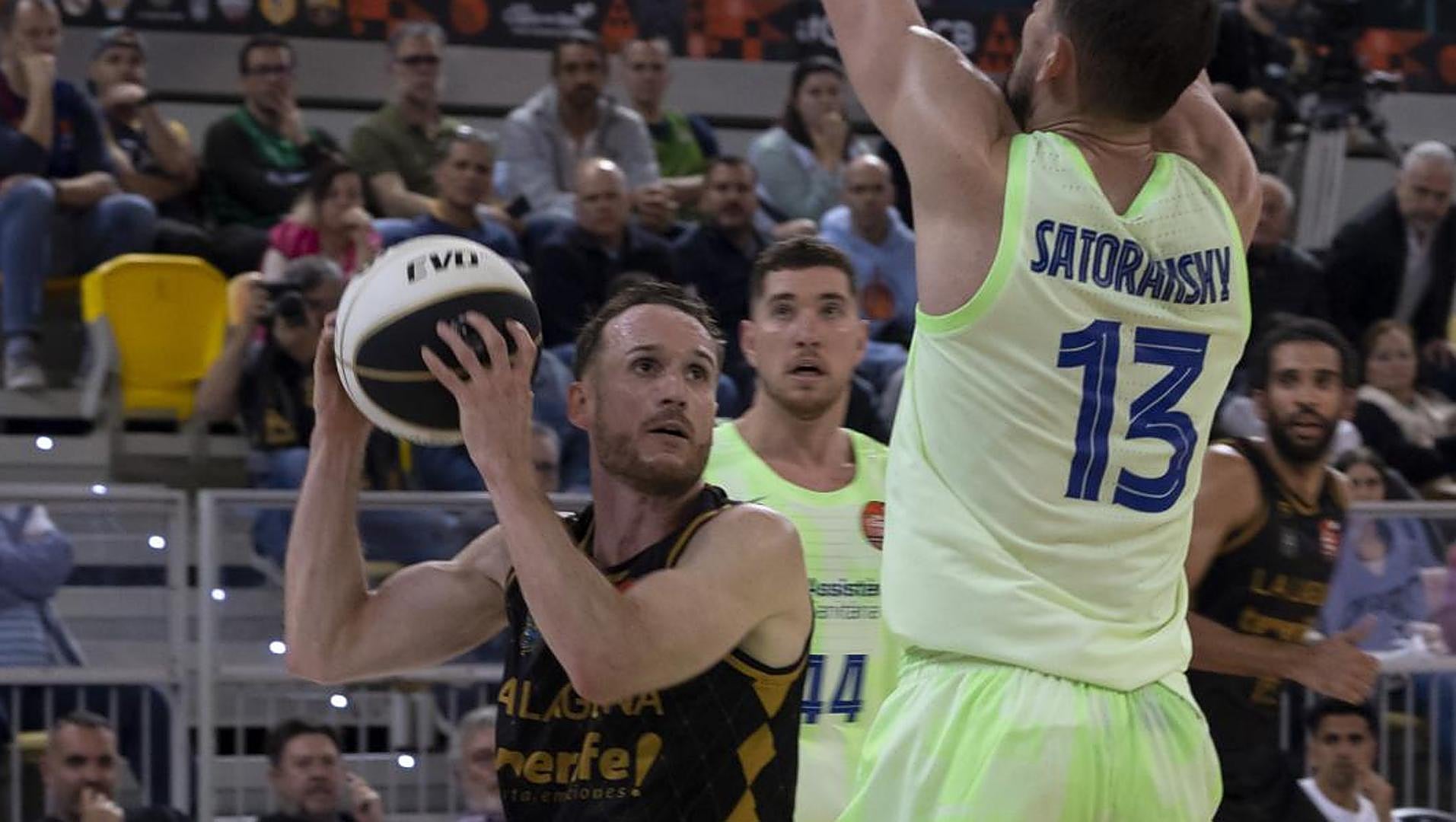 Marcelinho’s Eternal Youth: Barça Fuming