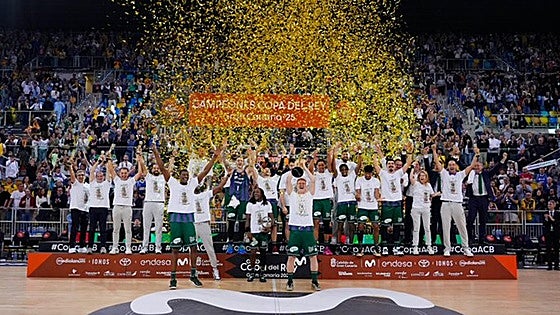 El Unicaja se instala en la élite con su tercera Copa