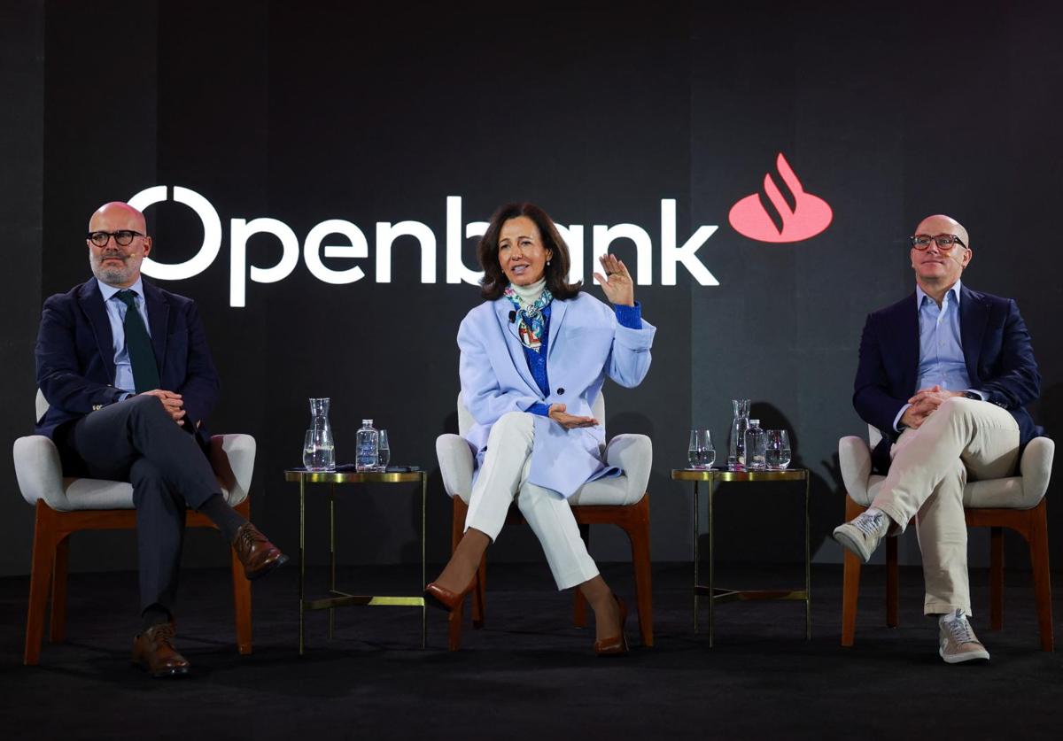 Felipe Garcia Ascencio, director general de Santander Mexico, Ana Botin, CEO del Banco Santander y Matias Nunes, CEO de Openbank Mexico.