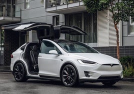 Tesla Model X