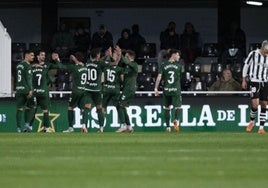 El Eibar se crece en el campo del Cartagena