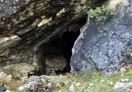 Cueva donde se produjeron los hallazgos óseos.