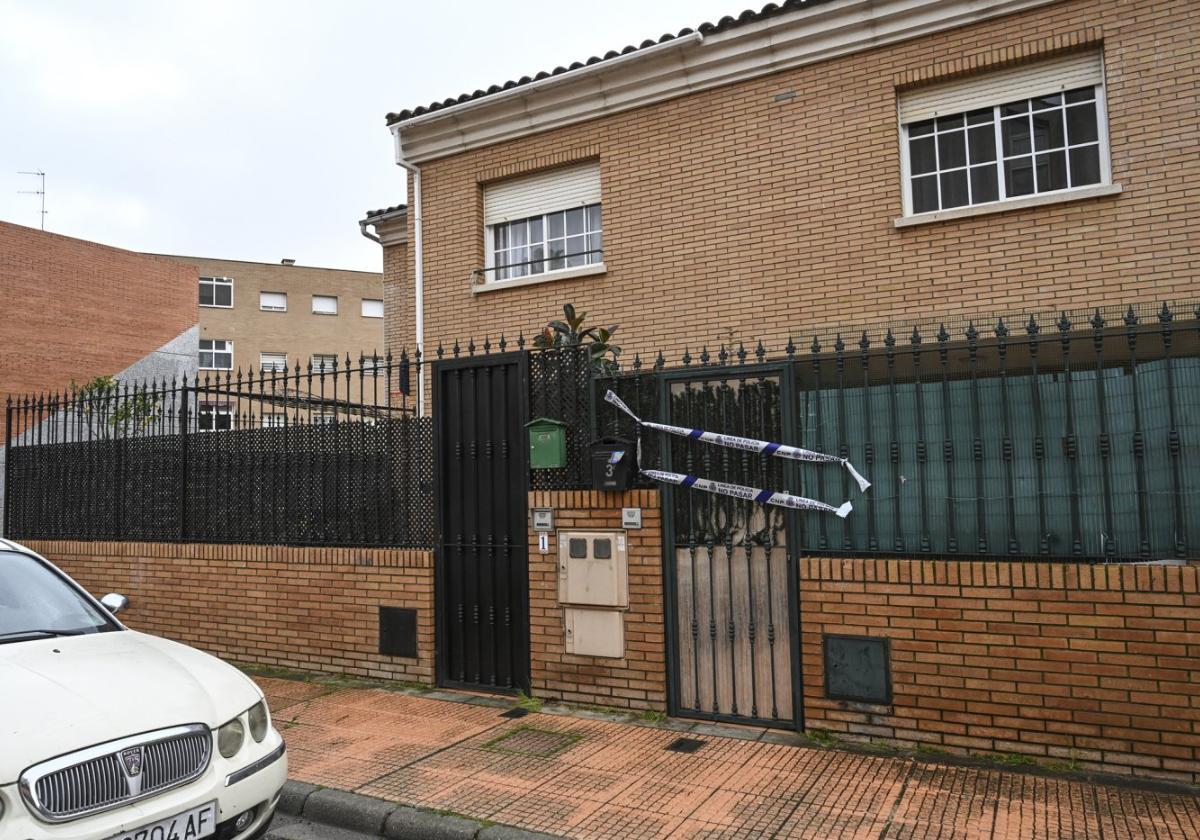 El chalet unifamiliar de la Urbanización Guadiana donde ocurrieron los hechos.