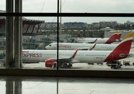 Varios aviones en el aeropuerto Adolfo Suárez Madrid Barajas.