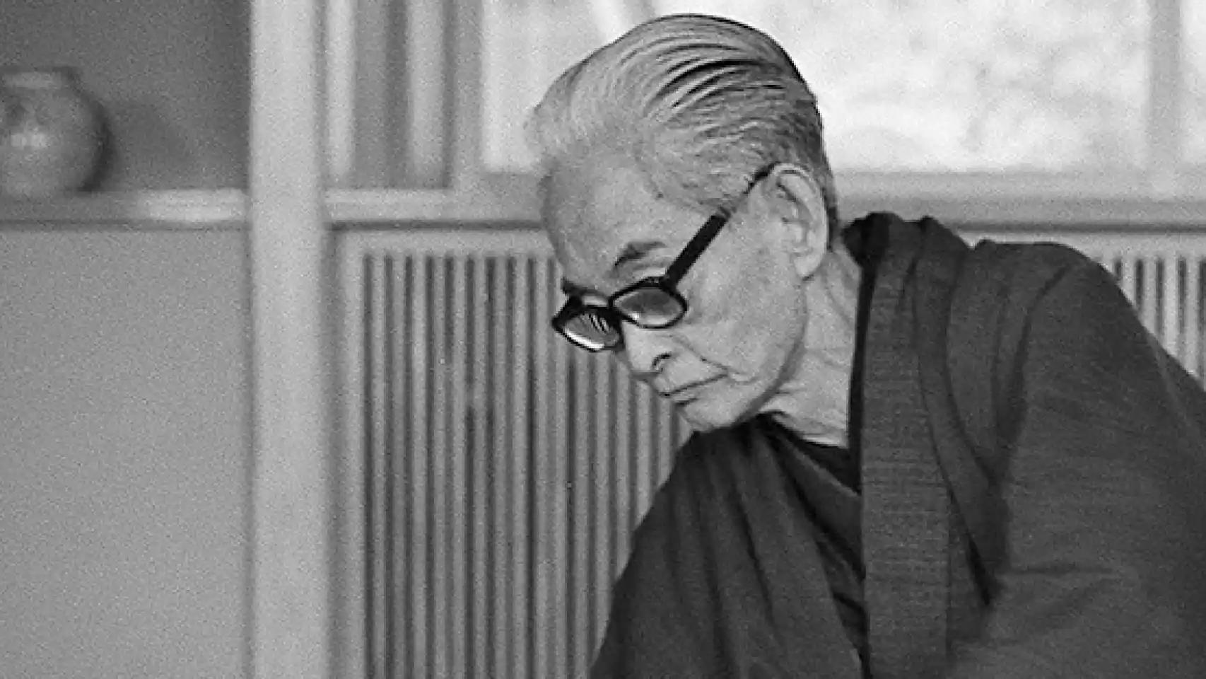 El escritor japonés Yasunari Kawabata.