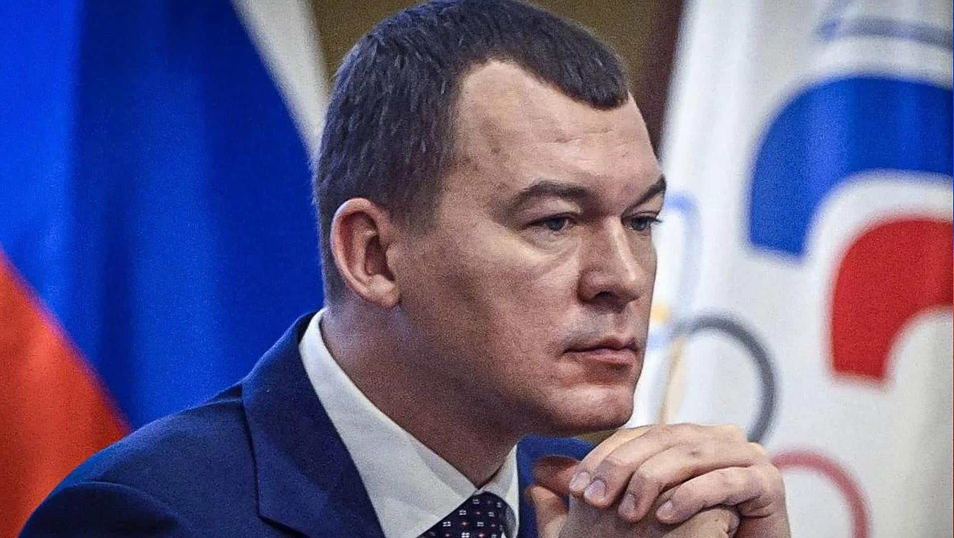 EUは、ロシアへの制裁の更新を達成するために、その「ブラックリスト」から4人の個人を引退させます