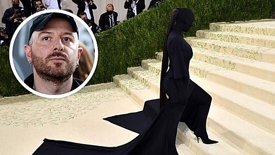Demna deja sin rumbo a Balenciaga
