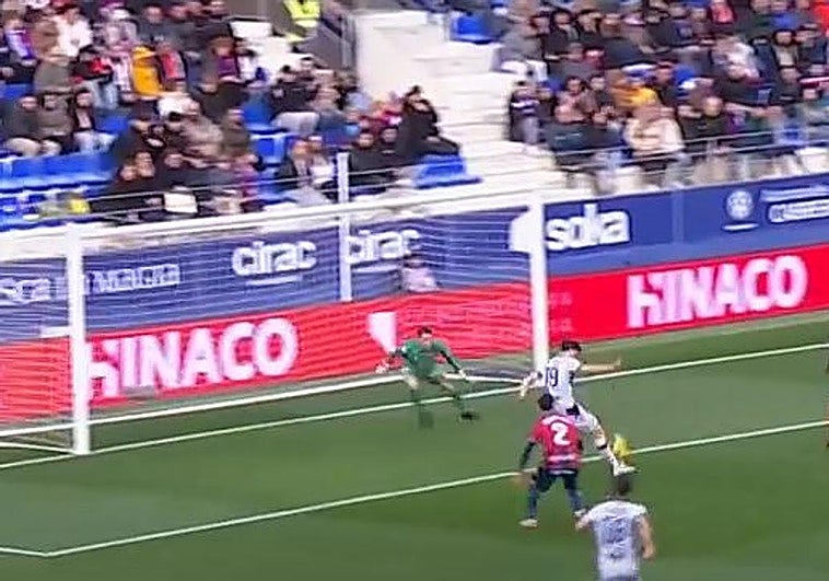 El Levante se pone líder en el campo del Huesca