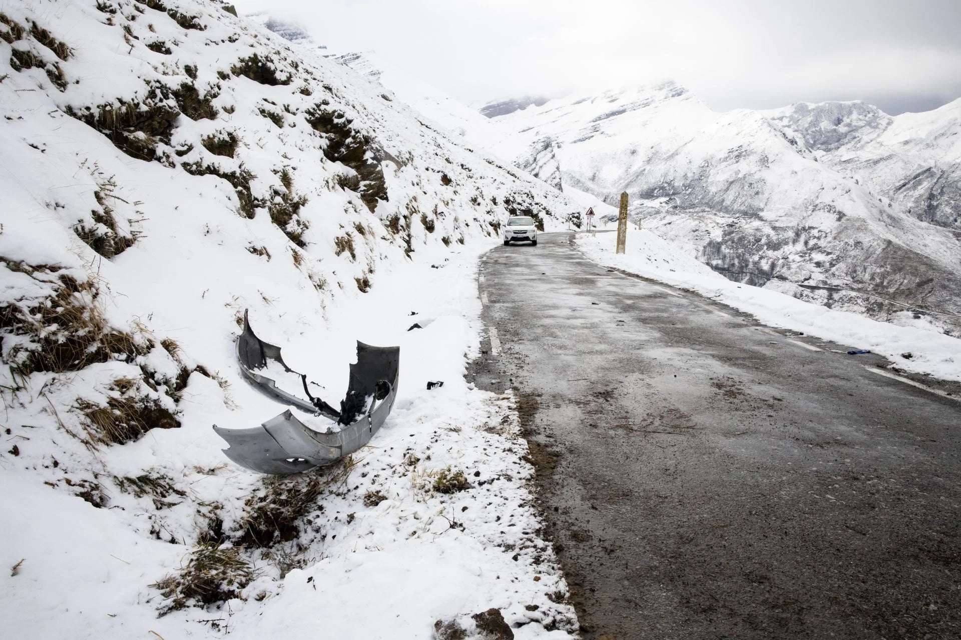 Así es el lugar del accidente en el Puerto de Lunada de Cantabria