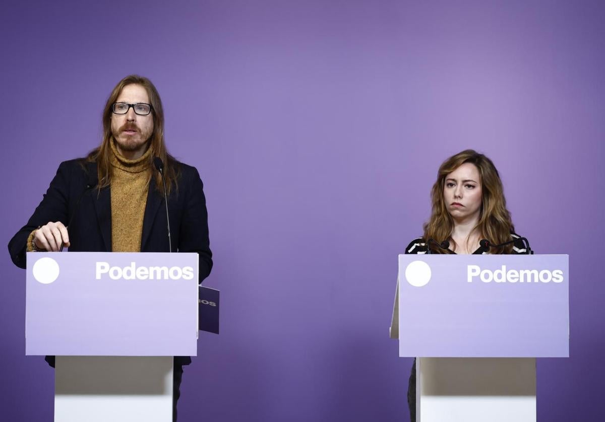 Los coportavoces de Podemos Pablo Fernández y María Teresa Pérez.