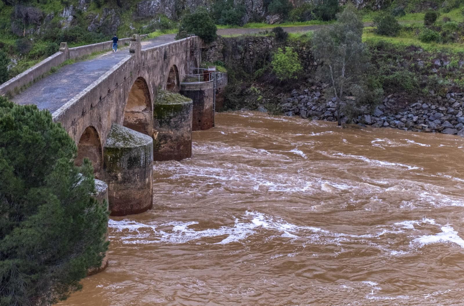 Imagen del caudal del Río Odiel.