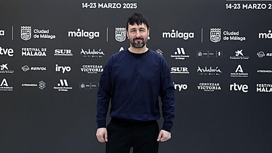 «Lo primero que hice en el cine fue recibir una patada en los huevos de Eduard Fernández»