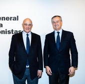 El presidente de Banco Sabadell, Josep Oliu, junto al consejero delegado, César González-Bueno.