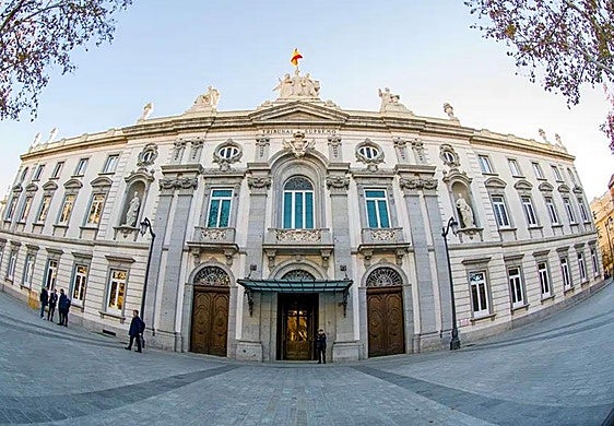 El Tribunal Supremo.