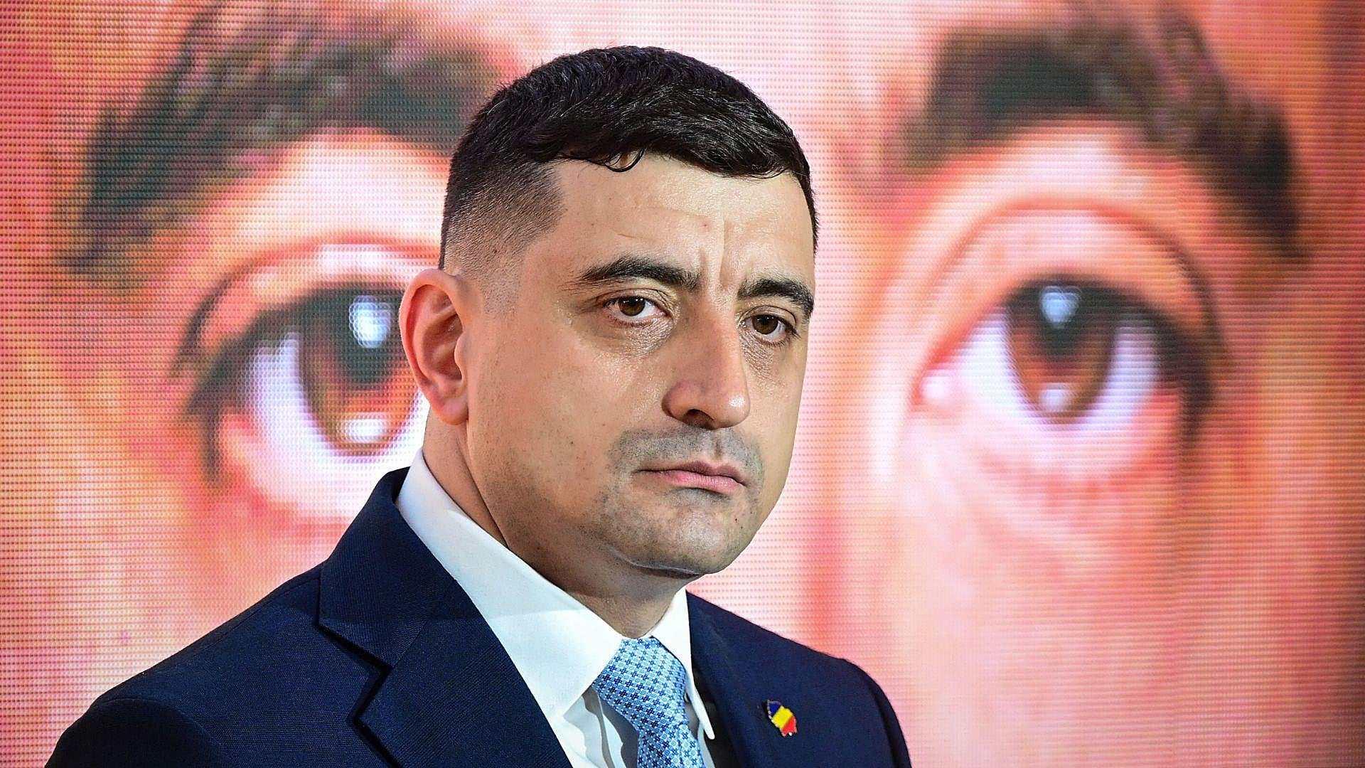ルーマニアのウルトラ – 大統領選挙の単一の候補者としてシミオンを中心に再編成された