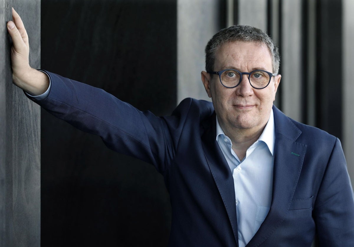 Anagrama invoca el derecho a la «creación literaria» y a publicar el libro sobre Bretón