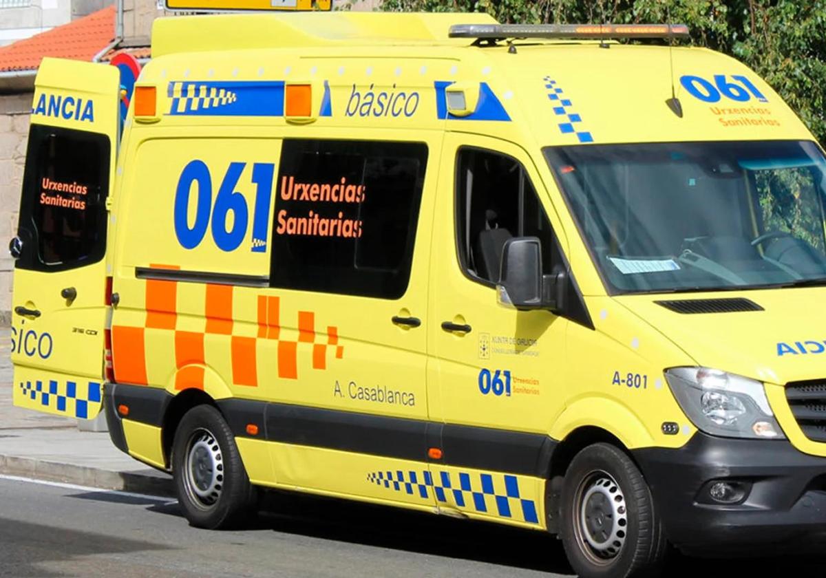 Bus Crashes into Pontevedra Station, Injuring Two