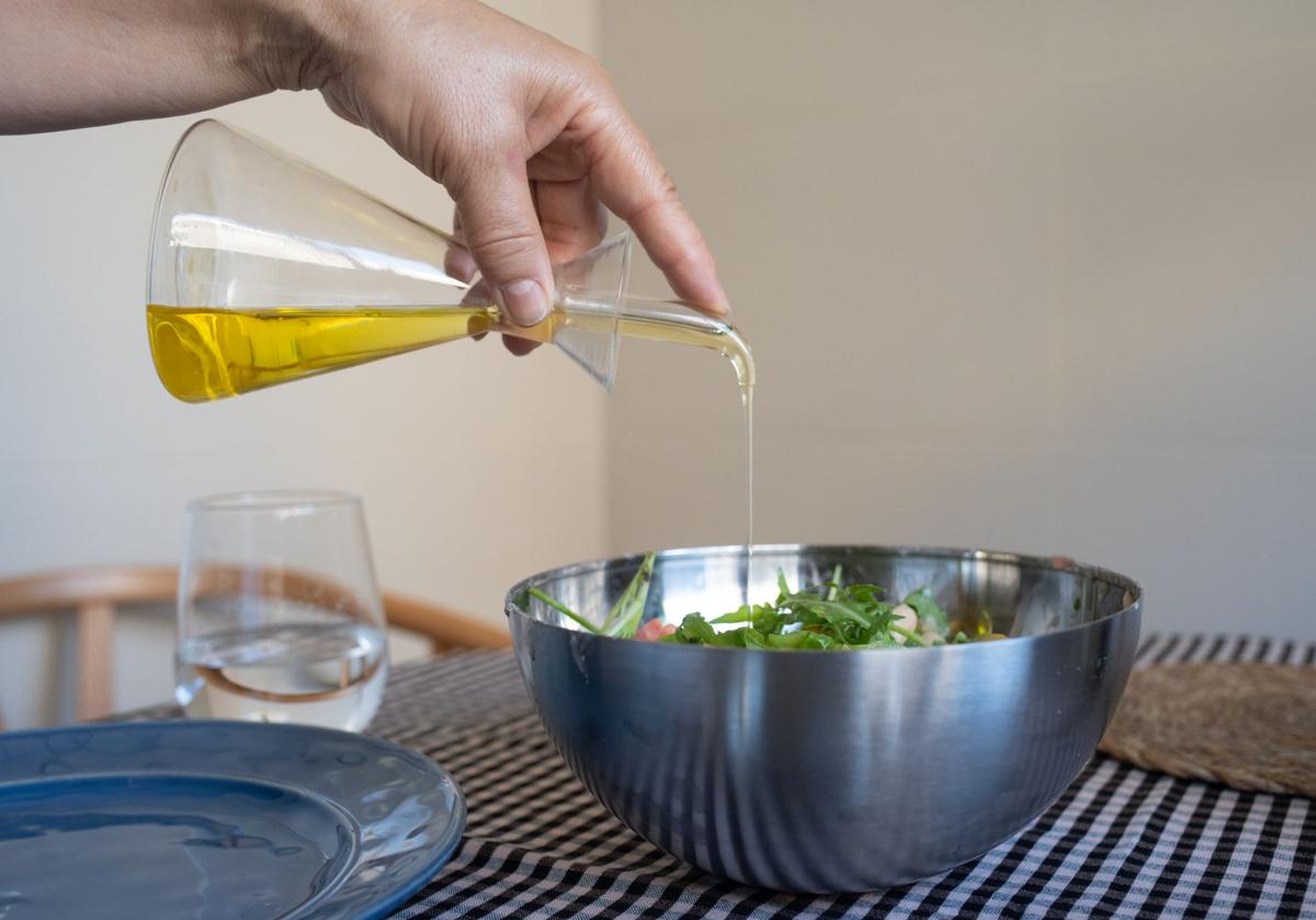 Si tomas estos alimentos en la mediana edad, tendrás más posibilidades de un envejecimiento saludable