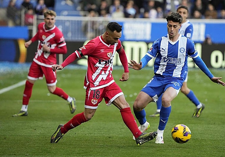 El Rayo asalta Mendizorroza para sostener su aspiración a la zona noble