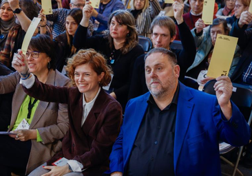 La Fiscalía del Constitucional rechaza suspender la inhabilitación de Junqueras y Romeva