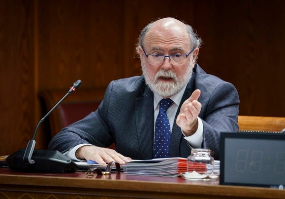 Jesús Casas Grande durante la comparecencia de este miércoles
