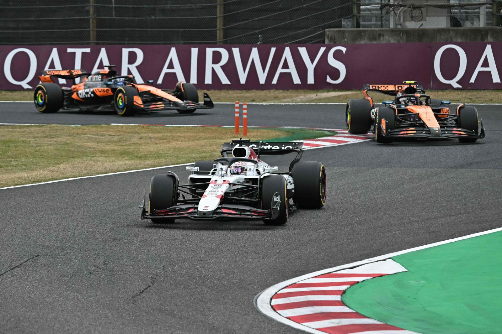 Max Verstappen followed by McLaren's Norris and Piastri.