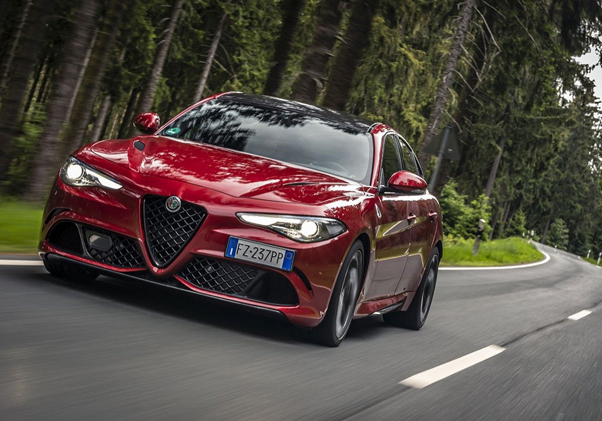 Alfa Romeo Giulia Quadrifoglio: A Farewell to Combustion's Pinnacle