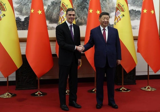 Pedro Sánchez junto al presidente de la República Popular China, Xi Jinping