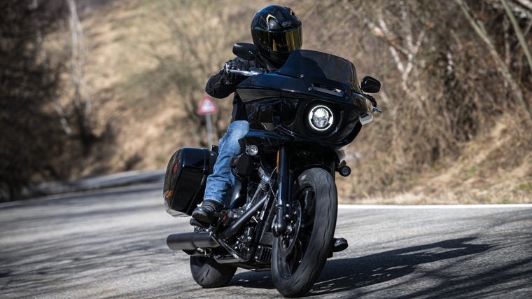 Harley-Davidson Low Rider ST
