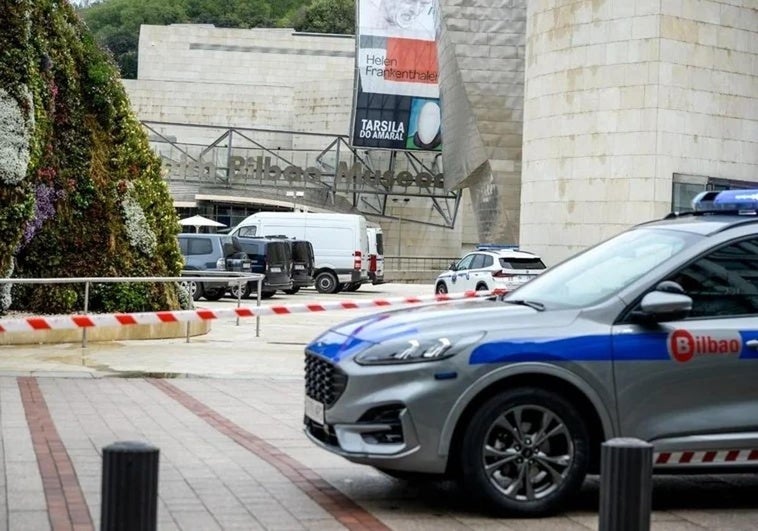 Desalojan el Guggenheim durante dos horas y media tras una falsa alarma por un paquete sospechoso