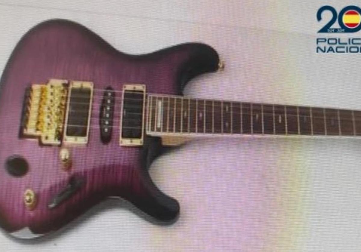 Dos detenidos por robar una guitarra a Mojinos Escozíos durante un concierto