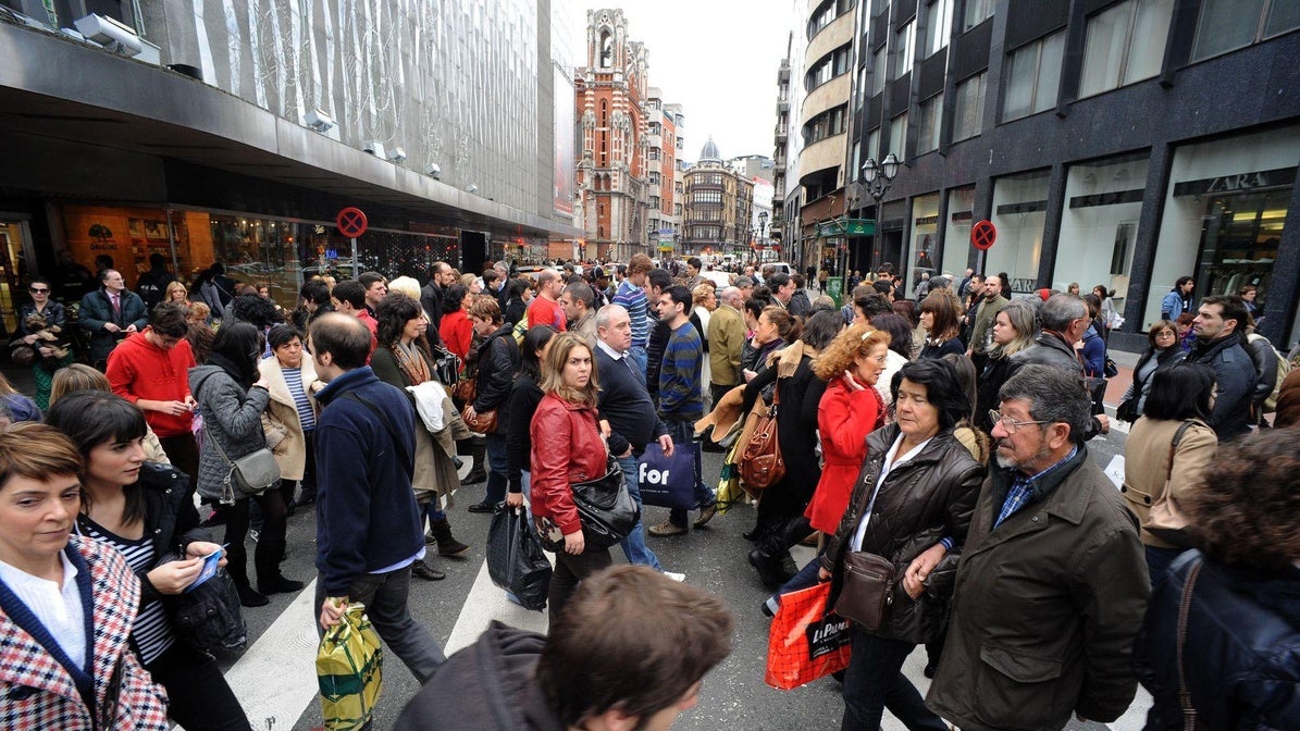 El FMI advierte de que el crecimiento del consumo podría haber alcanzado su tope.