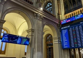 Vista del salón principal de la Bolsa de Madrid.