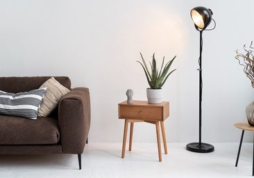 Ilumina y da calidez a tu hogar con estas lámparas de pie
