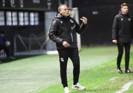 Sergio Francisco será el relevo de Imanol en la Real Sociedad