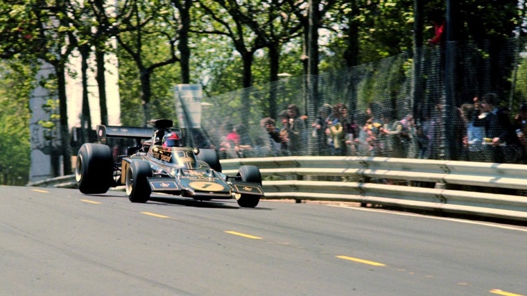 Emerson Fittipaldi, ganador del Gran Premio de España de F1 de 1971 con el Lotus 72