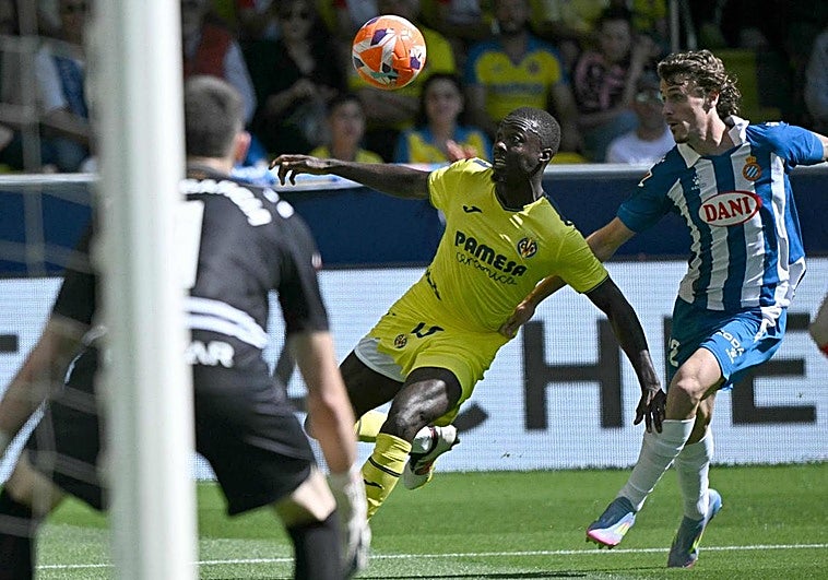 El Villarreal vuelve a zona Champions tras ganar al Espanyol su partido aplazado