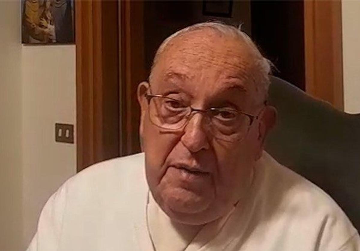 El mensaje del Papa Francisco a los jóvenes en un vídeo inédito: «Aprendan a escuchar, ayuda a la paz»