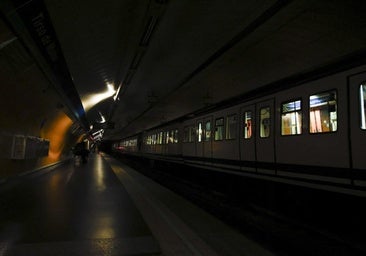 España sufre un apagón general sin precedentes: gabinete de crisis del Gobierno en Red Eléctrica